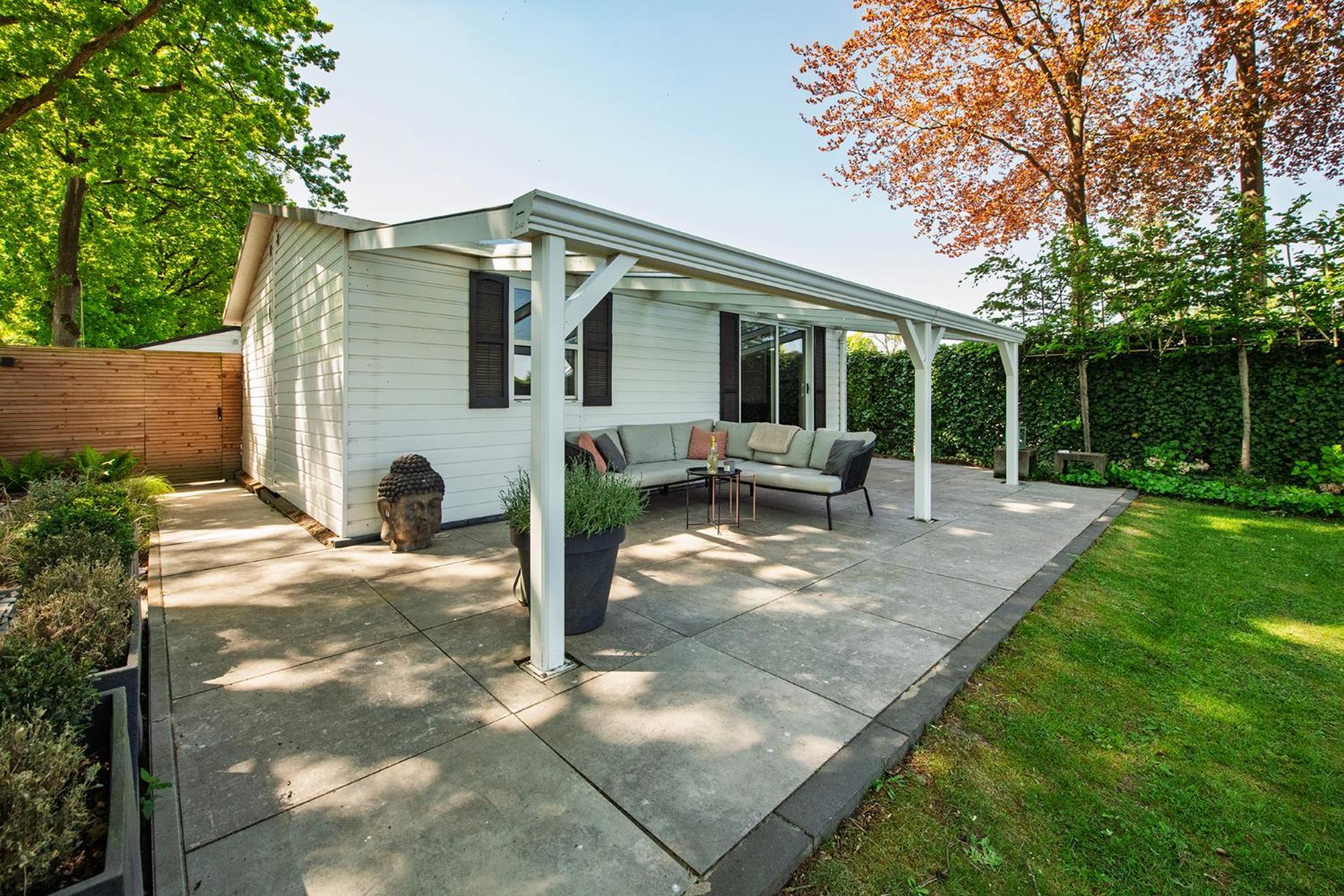 86, Bed & Outdoor Wellness - Sauna, Hottub, Icebath & Outdoor Shower Included! Chalet